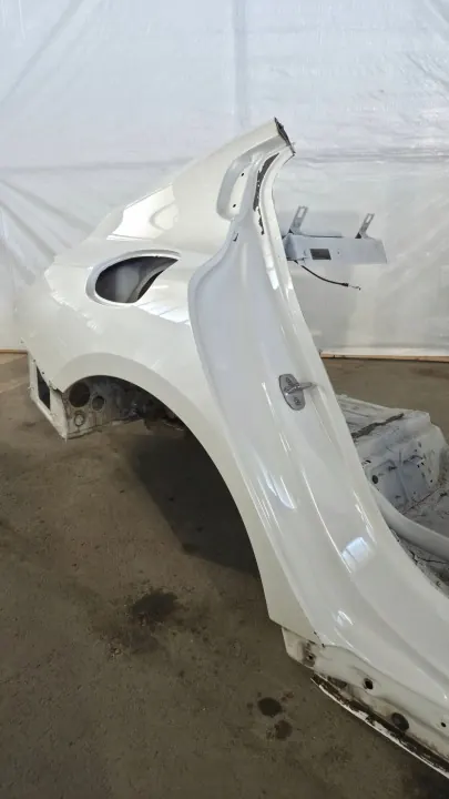Painel traseiro direito BMW 8 G16 Gran Coupe OEM image 4