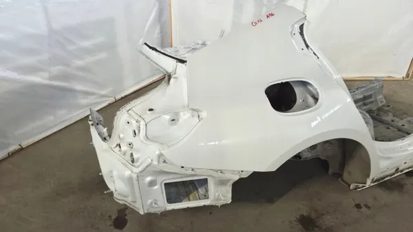 Painel traseiro direito BMW 8 G16 Gran Coupe OEM image 7