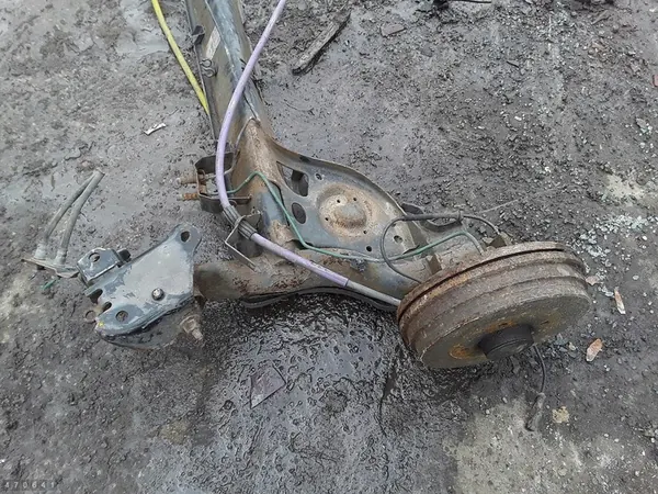 Takapää Renault Modus 2007 7701477386 image 2