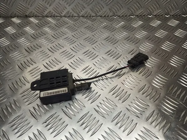 Module d'accélérateur Suzuki Swift III 1.3 OEM E13678R-010036 image 3