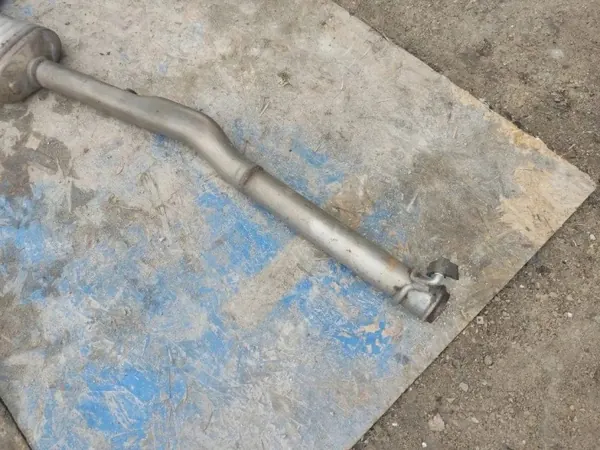 Mercedes-Benz Schalldämpfer OEM A2054900614 Gebraucht image 3