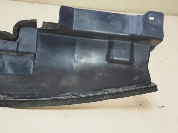 Attrape-air direction Toyota C-HR OEM 16561-0T210 image 5