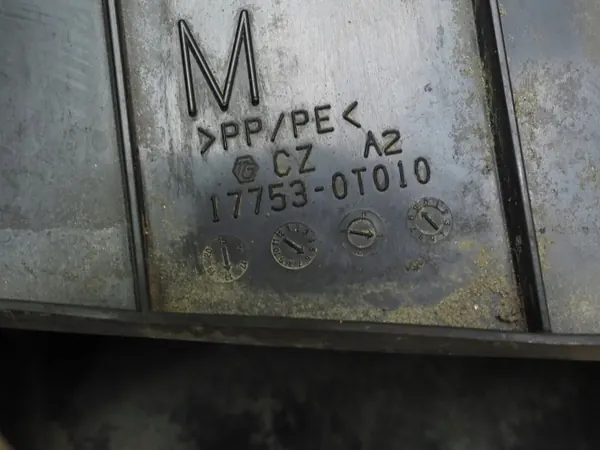 Attrape-air direction Toyota C-HR OEM 16561-0T210 image 7