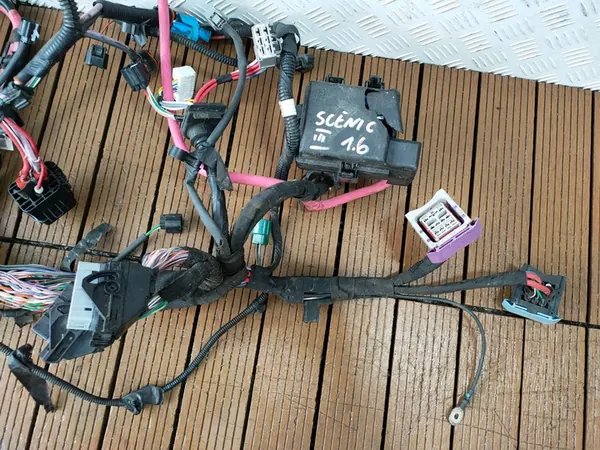 RENAULT SCENIC III LIFT 1.6 DCI Moottorikaapeli 240115397R image 4