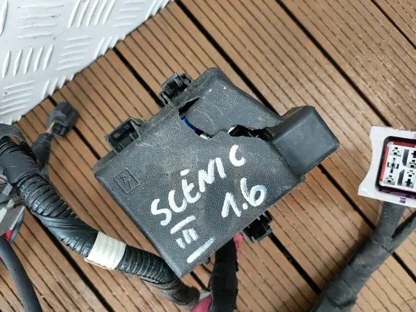 RENAULT SCENIC III LIFT 1.6 DCI Moottorikaapeli 240115397R image 5