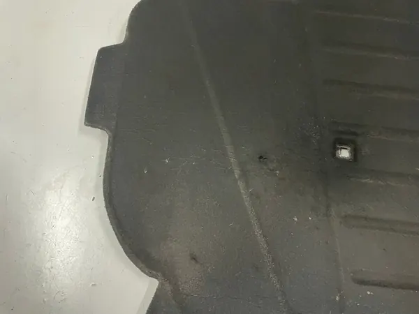 Audi Q7 4L Ljudisolering 4L0863825 image 2