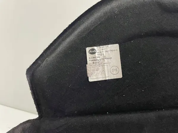 Audi Q7 4L Ljudisolering 4L0863825 image 4