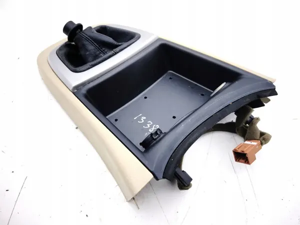 Linker Rahmen Hyundai Santa Fe 2007 OEM 846512B000 image 4