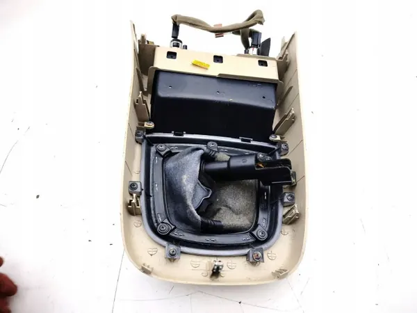 Linker Rahmen Hyundai Santa Fe 2007 OEM 846512B000 image 6