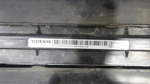 Radiadores Completos Volvo XC40 1.5 T4 T5 Híbrido OEM image 5