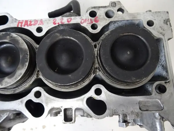 Bloc moteur Mazda 2.2 Diesel CX-5 OEM SH01 2012-2017 image 5