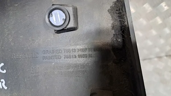 RENAULT TRAFIC III 2.0 DCI 2022 Left Rear Trim 788137407R image 3