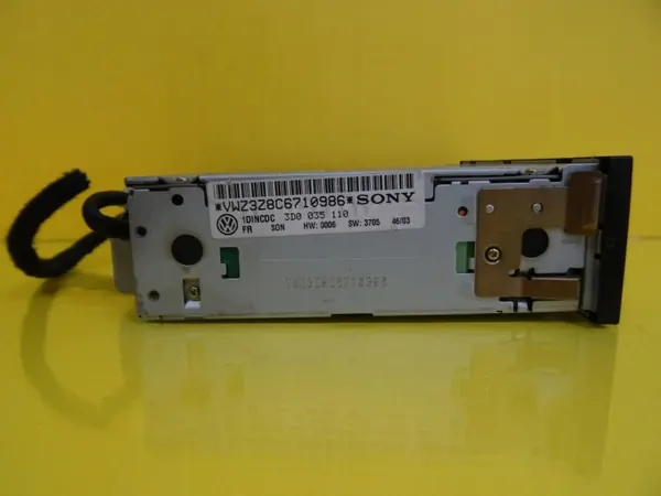 OEM DRC8940 Changer CD 6-Disques pour VW Phaeton image 4