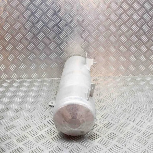 Porsche Panamera Lufttank OEM 971616202 - Begagnad image 3
