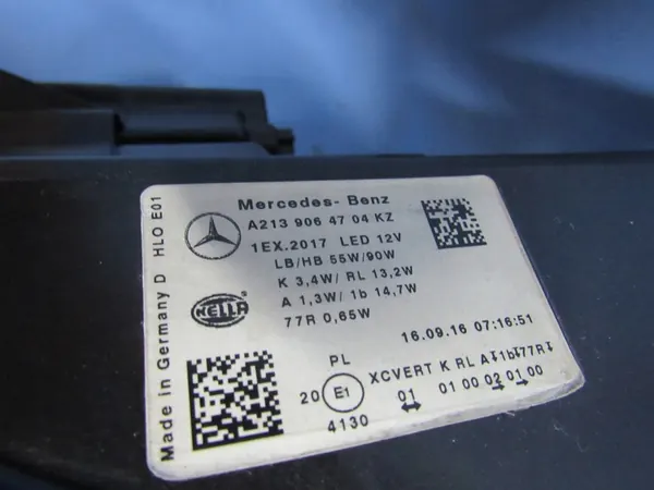 Linker Mercedes W213 MultiBeam Licht image 8