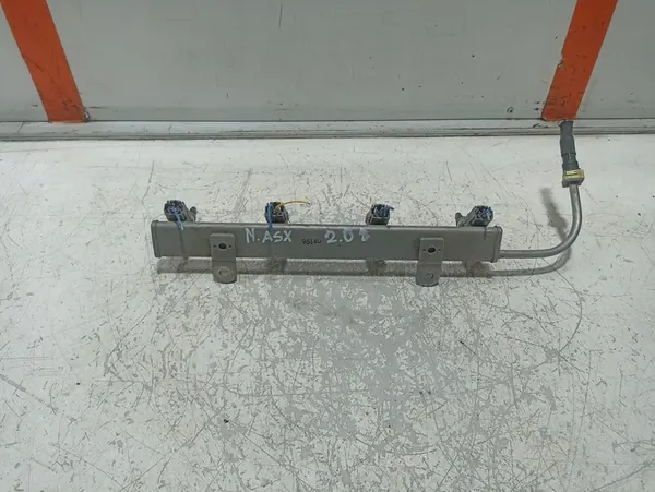 Bränslerail Mitsubishi ASX 2.0 Bensin 1465A412 image 3