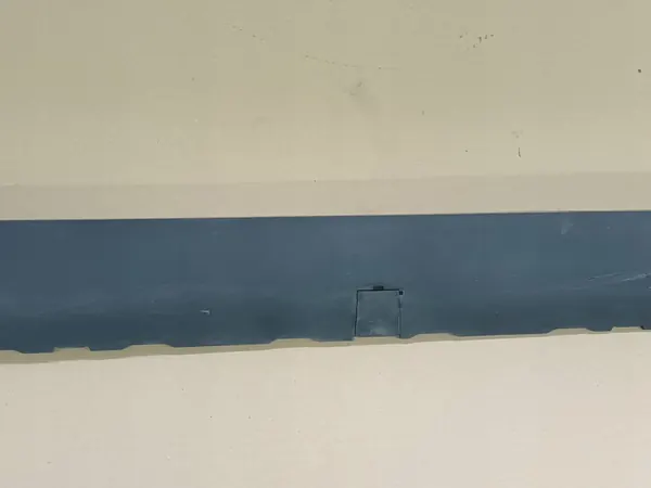 Right Door Sill TESLA MODEL 3 image 3