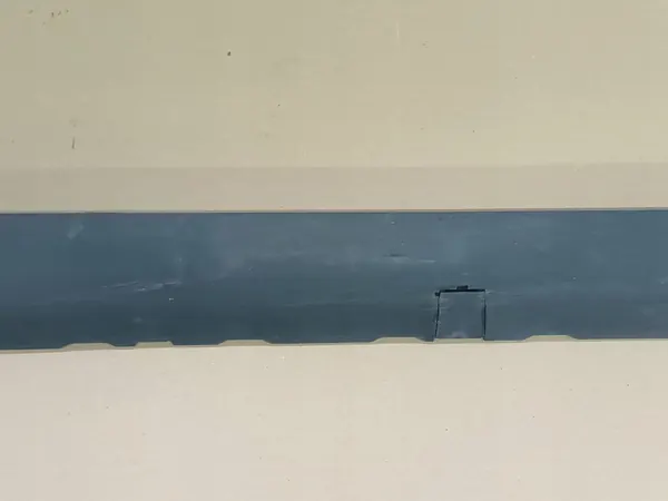 Right Door Sill TESLA MODEL 3 image 4