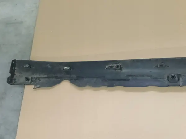Right Door Sill TESLA MODEL 3 image 8