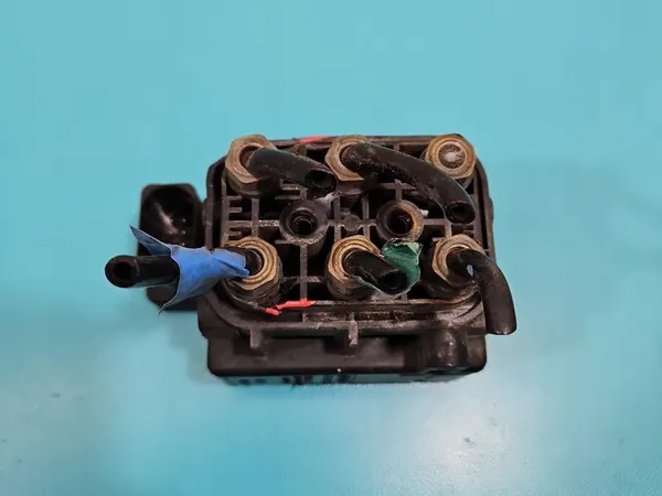 Distribuidor de Suspensão Panamera image 2