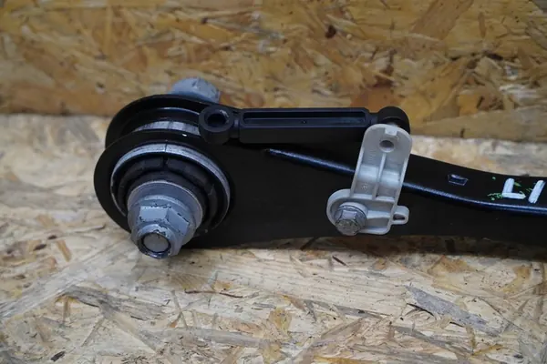 Braccio di Controllo Posteriore Inferiore BMW X5 G05 X6 G06 OEM 6878037 image 7