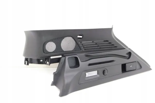 Lateral derecho maletero Maserati Grecale OEM 670167200 image 4