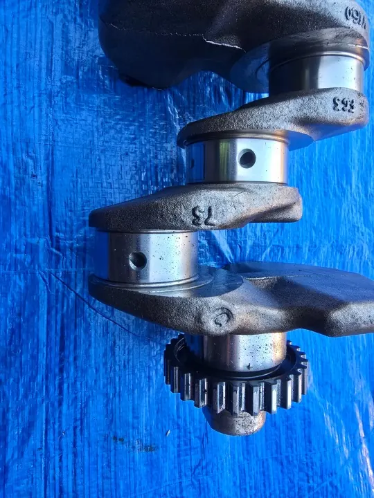 Käytetty kampiakseli OEM 04L Volkswagen Audi:lle image 5