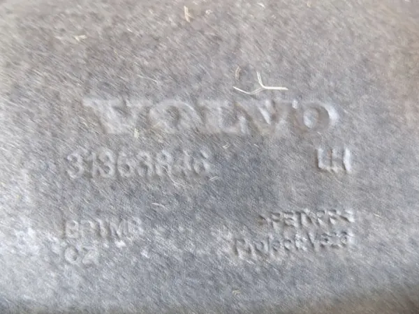 Volvo XC90 II Hinterer Linker Radkasten OEM 31353846 image 4