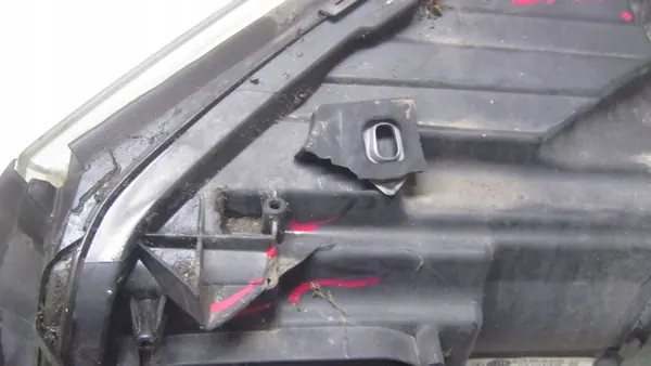 RECHTER KOPLAMP MERCEDES W176 A1768200461 image 6