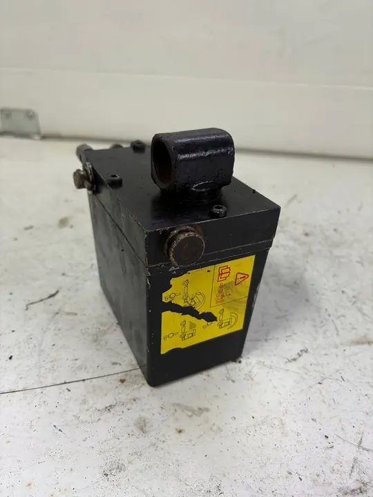 Pompe de levage cabine DAF XF95 105XF Euro 3, CF OEM 1450903 image 3