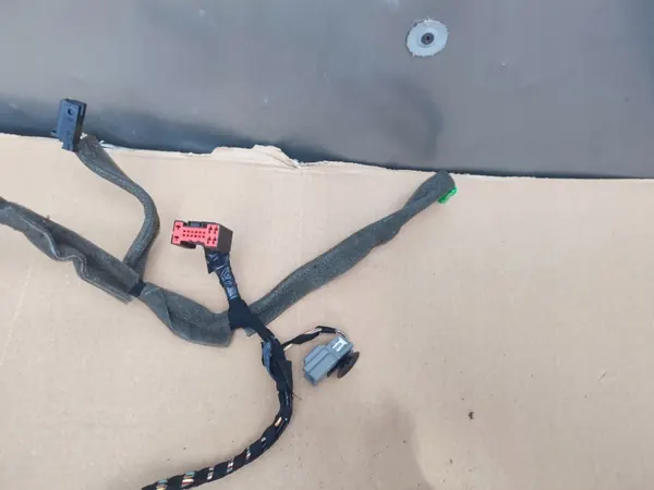 Volvo V50 Türkabelbaum OEM 30745844 rechte Vorderseite image 3