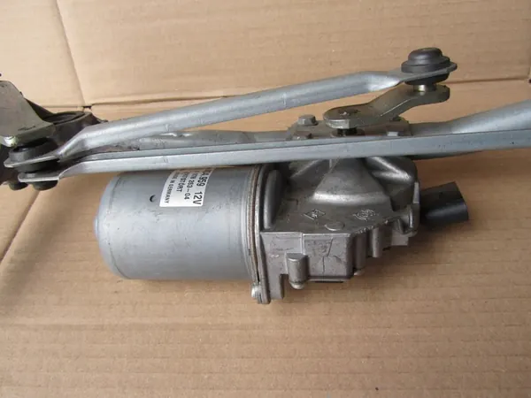 Frontscheibenwischermotor Set BMW E90 E91 LCI image 5