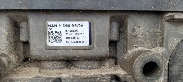 Achterste Remmodulator EBS MAN TGS TGX Euro-6 image 4