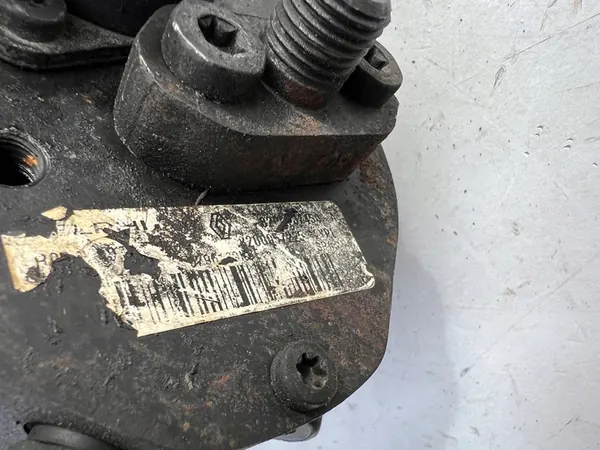 Brandstofpomp RENAULT KANGOO 1.5 CDI R9042A070A image 9