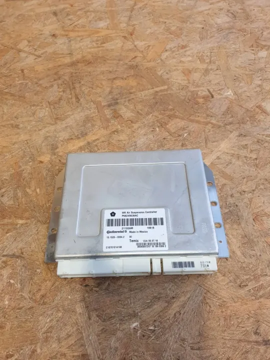 Module de Commande Suspension Jeep Grand Cherokee WK2 P68249638AC image 2