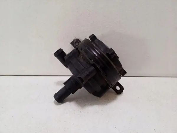 Pompe de refroidissement batterie Opel Ampera OEM 13579713 image 5