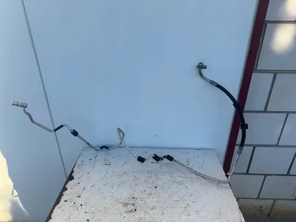 Ilmastointiletku Audi A4 B8 A5 8T 8K0260710H image 2