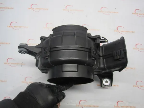 Ventilador de batería OEM 1J810-RBJ-0031 Honda Insight image 4