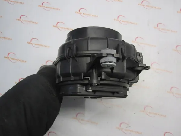 Ventilador de batería OEM 1J810-RBJ-0031 Honda Insight image 6