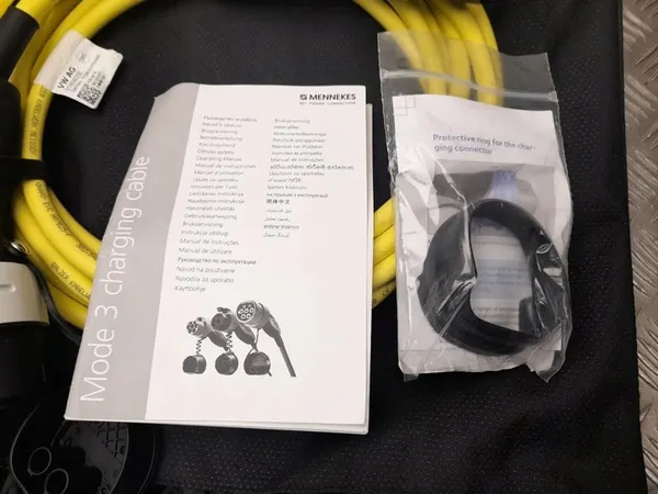 Laddkabel Volkswagen PASSAT Variant 2021 image 4