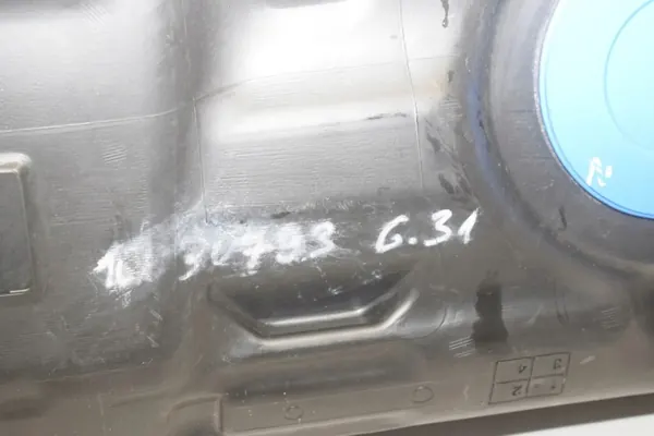 BMW Bränsletank OEM 7465279 för 5 TOURING G31 image 5