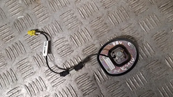 Ford Mustang GPS-antenni OEM HR3T-19C175-AC image 5