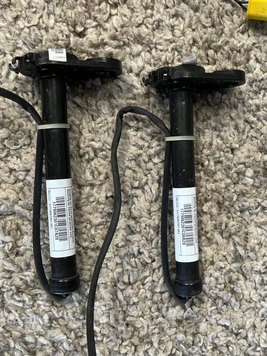 MERCEDES W177 Hood Hinges A1778801100 image 8