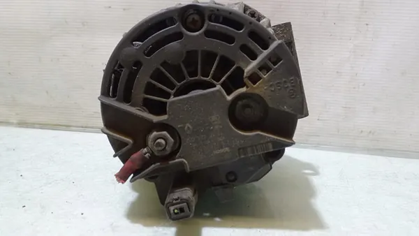 Vaihtovirtageneraattori Renault Clio 1.4 OE 7700434900 image 3