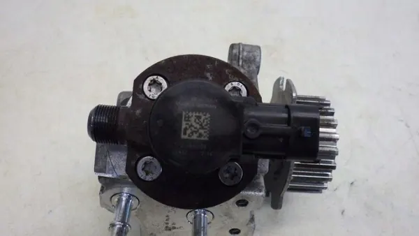 Pompe à injection OEM 9817903080 0445010761 Citroen image 7