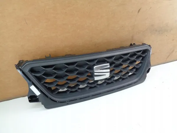 Seat Arona Front Bumper Grille 6F9853654D image 2