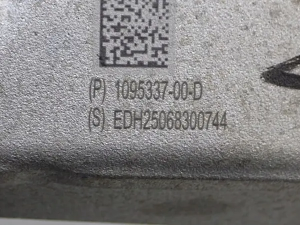 Support de Moteur OEM 1095337-00-D Tesla Model 3 image 5