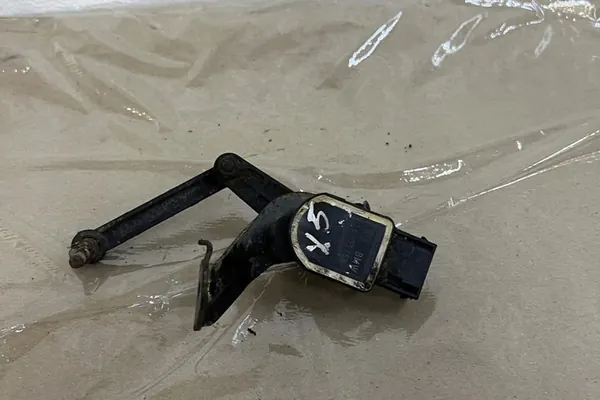 Alavanca do sensor de nível BMW X5 (E70) 2008 image 4