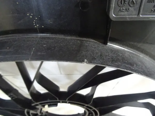 OEM A9079065400 Carcaça Ventilador Mercedes Sprinter W907 image 7