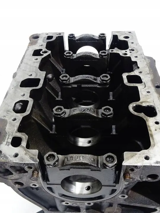Begagnad motorblock OEM 04L023C för VW Caddy IV image 9